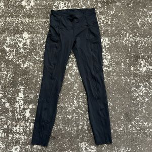 Black Fast & Free 25” size 2 lululemon